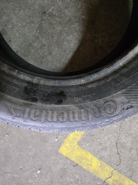 2 anvelope 225 55 R 16 Continental iarna
