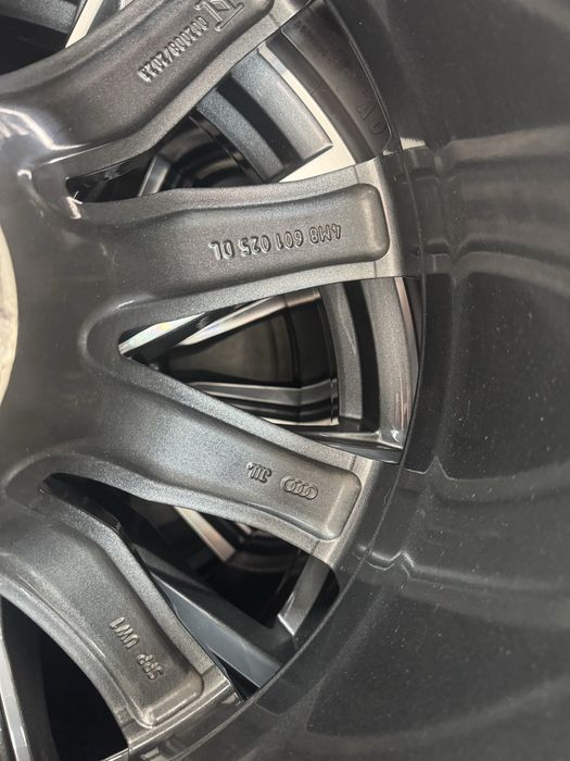 Jante Audi Q8 R21 SQ8 Q7 SQ7 Originale Continental de vara 95%