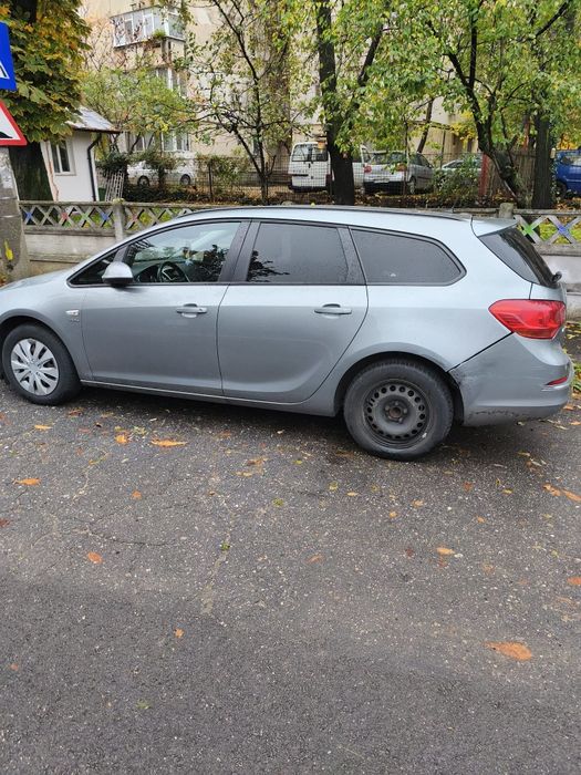 Opel Astra J 2014