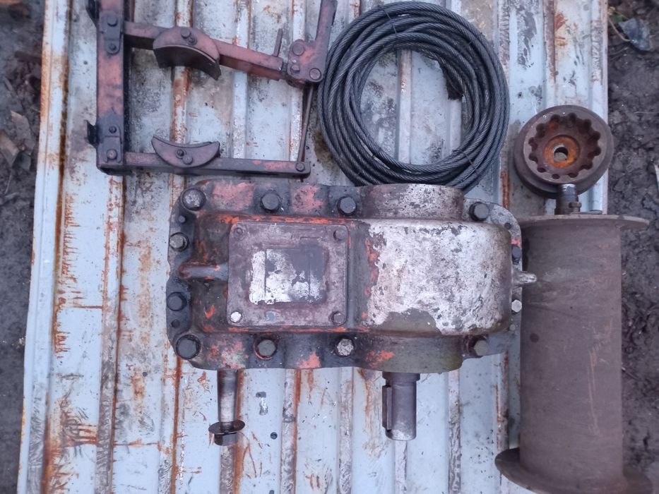 Продам Лебёдка 1тонник