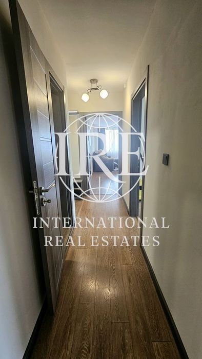 Продава се Тристаен апартамент в Варна, Възраждане 3 - 101 кв.м за 1976 €/кв.м - Снимка #10