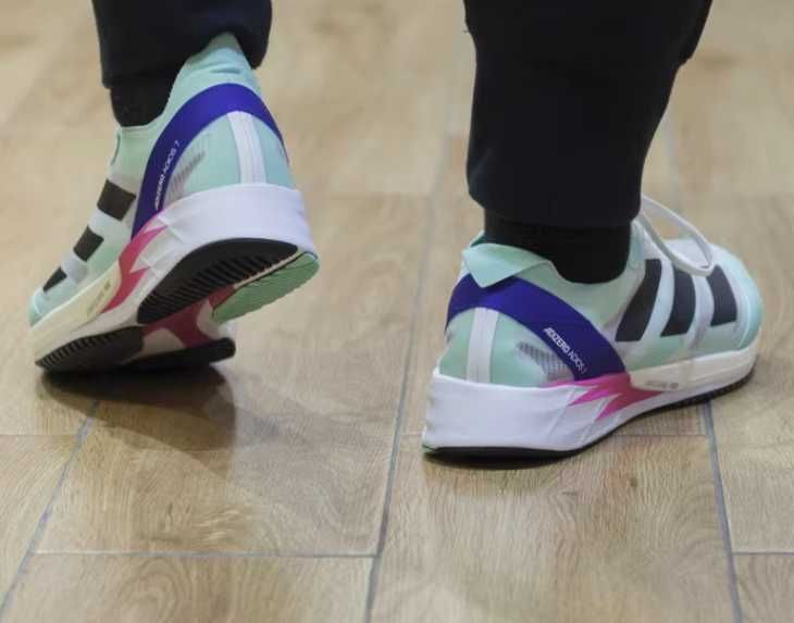 Мъжки професионални обувки  ADIZERO ADIOS 7   EU44 2/3  ЧЕРЕН ПЕТЪК