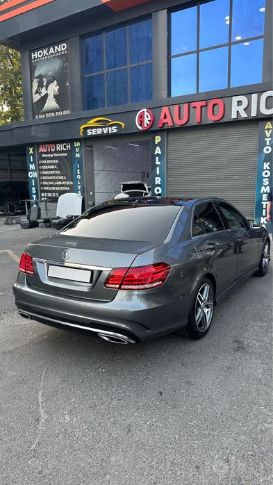 Mercedes Benz W212 E200