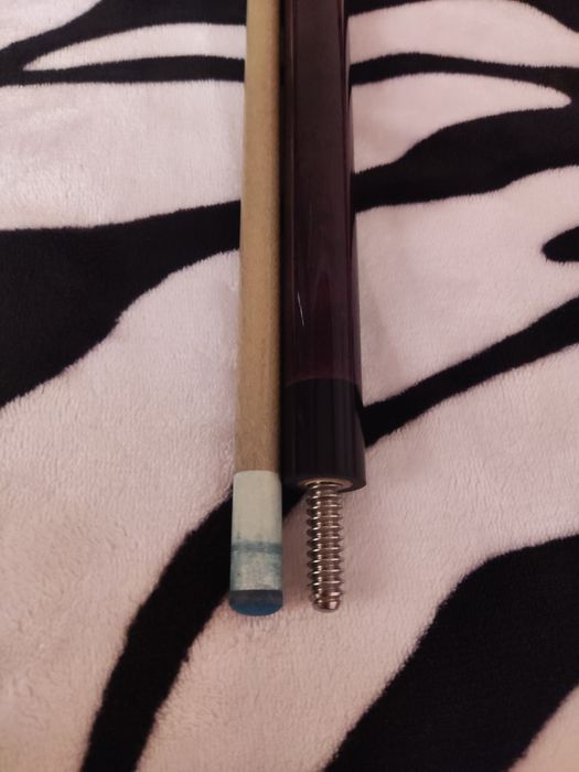 Кий бильярдный комплект 2 шт.