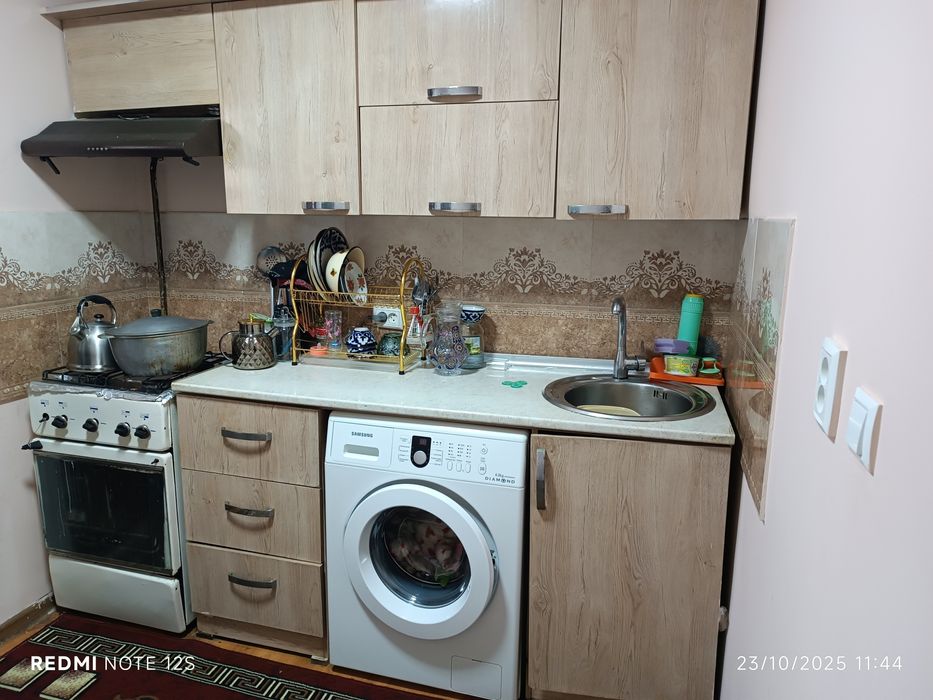 3 хонали уй шошилинч равишда сотилади