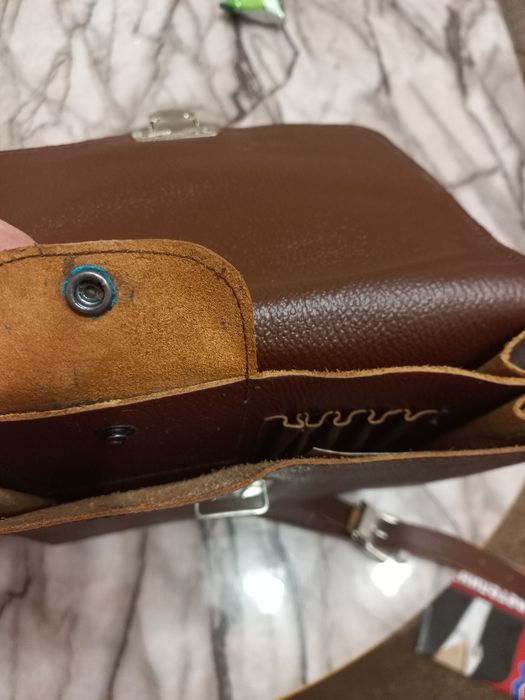 Чанта-ест.кожа,две прегради