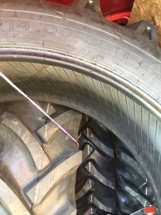 Anvelope Tractor 1400/38,650/20,750 si 900 x20 Kama