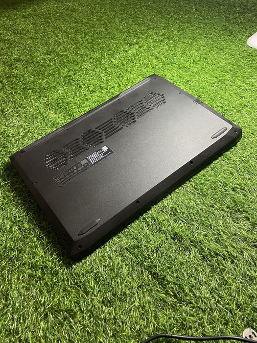 Продам игровой ноутбук