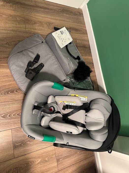 Carucior 3in1 KINDERKRAFT A-Tour KSATOU00LGR3, 5 puncte, 0 luni+, gri-negru