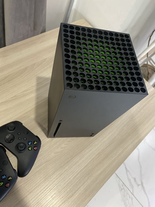 X Box series X 1 TB