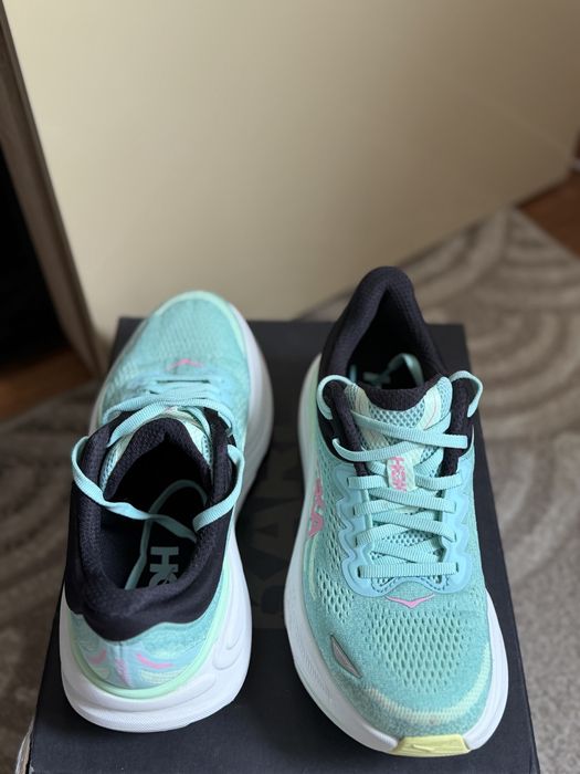 Adidași Hoka Bondi 9