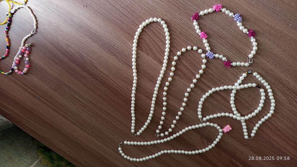 Украшения ручной работы