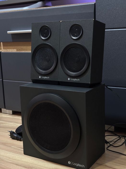 Аудио система Logitech Z333 2.1 surround