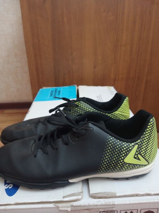 Бутсы для футбола