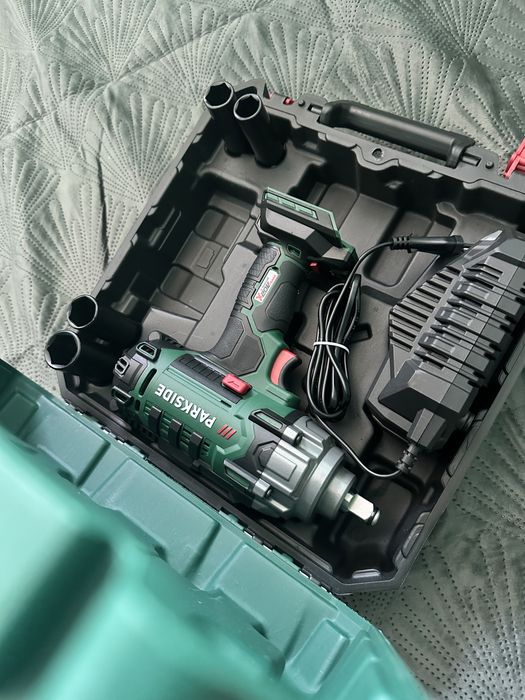 ТЕХНИКА И ИНСТРУМЕНТИ