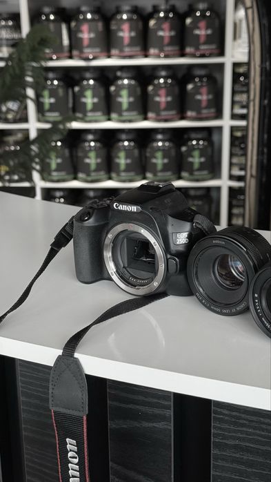 canon eos 250d kit 18-55mm+50mm 1.8