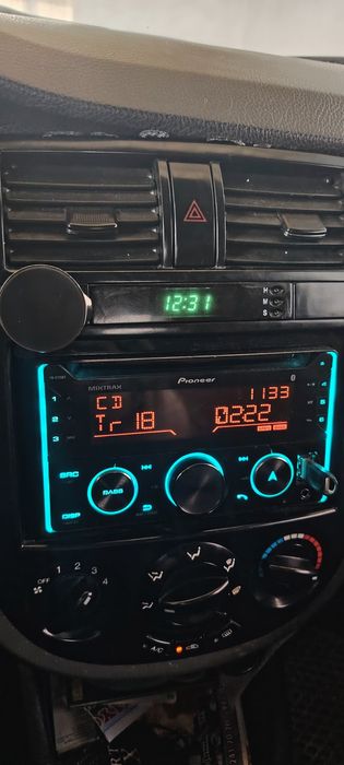 Pioneer 725 idial holatda