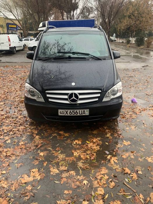 Мерседесбенс  Вито виано 2010 г