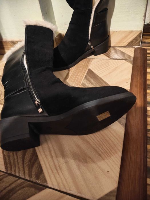 Cizme cu blană casual  37/ 38