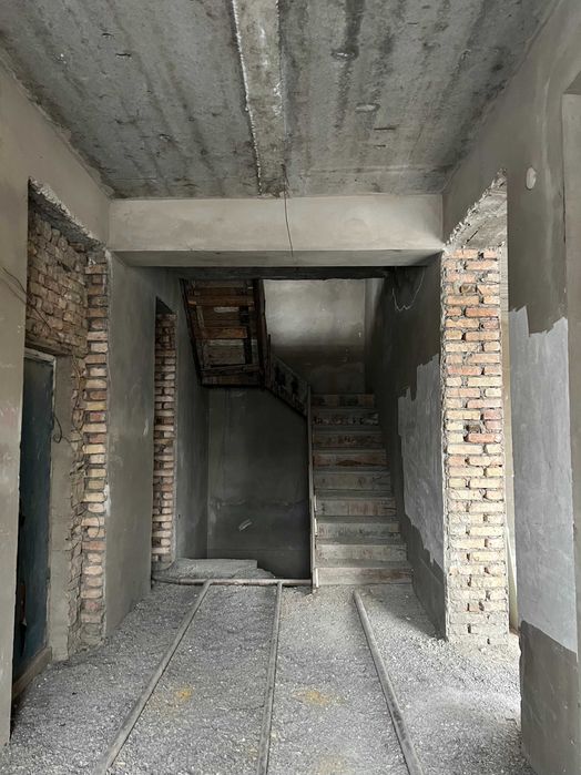 Uy sotiladi 4,3 sotki /Дом с участком 4,3 сотки без посредников