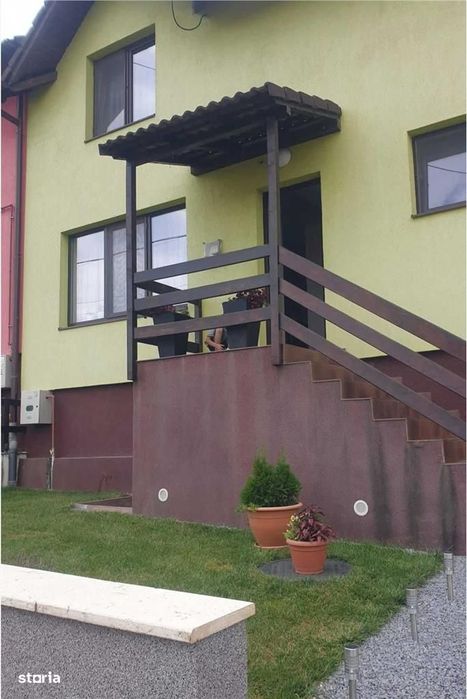 Casa 3 Dormitoare Foisor,Curte Zona Linistita 128 mp