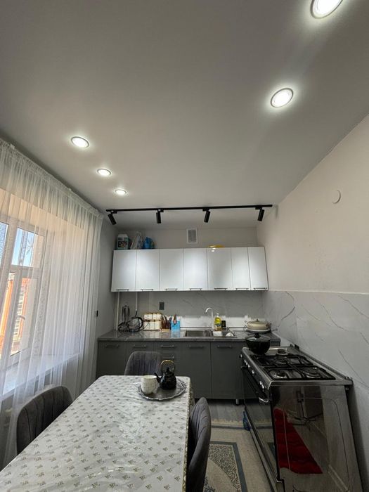 Үй сатылады 3 бөлмелі