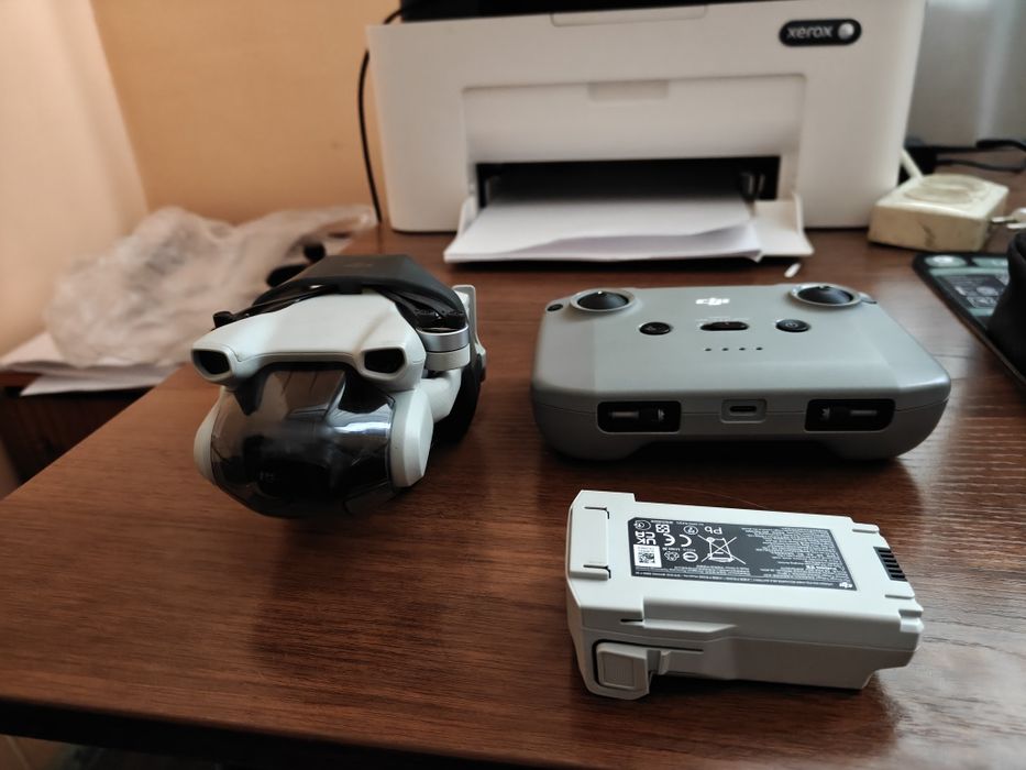 Продам дроны. Air2s; mini3