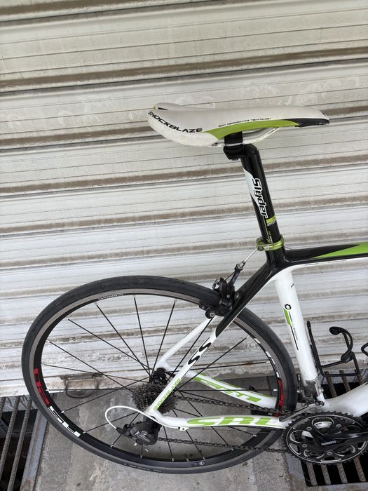 Шосеен велосипед Shockblaze S5