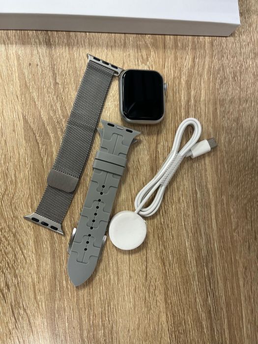 Продам Apple Watch 10(смарт часы)