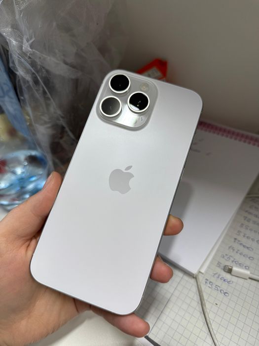 Айфон 16 про мах