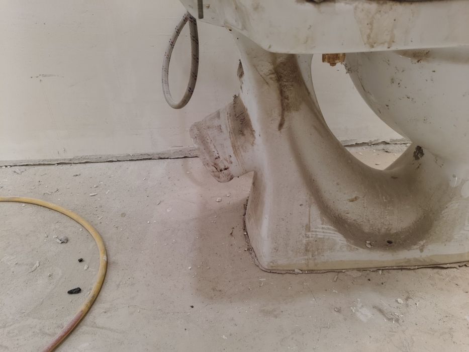 Унитаз бу.в рабочем состоянии