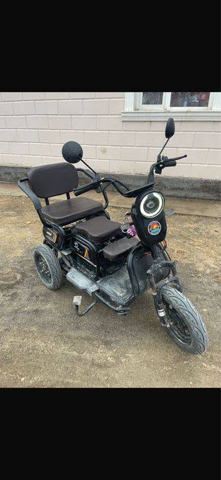 Скутер продаем почти новый