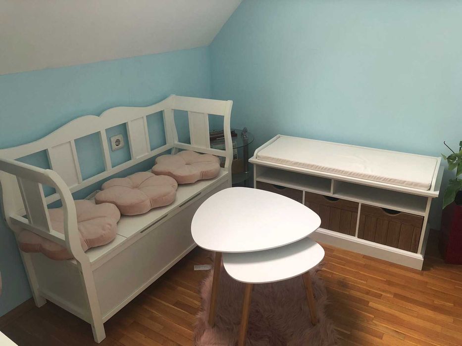 Комплект канапе, пейка и масичка за антре/тераса