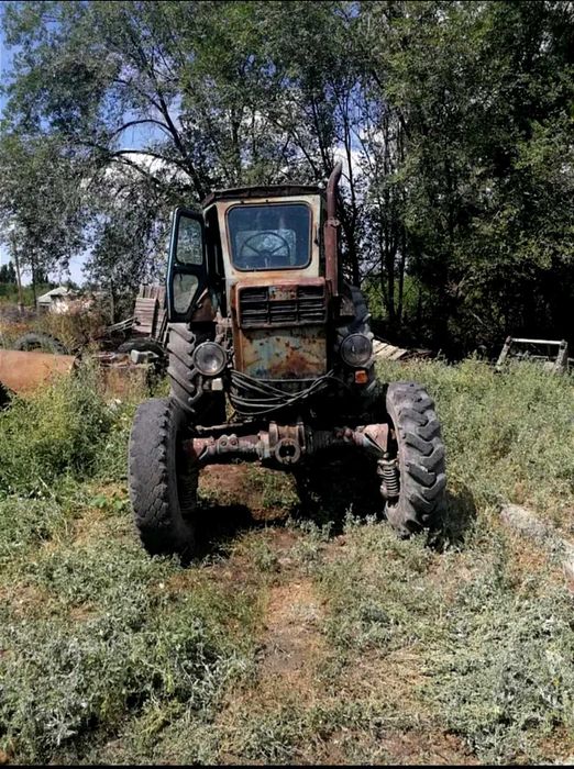 Продам трактор Т402 АМ 1987