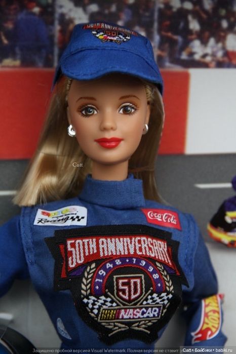Barbie Nascar коллекционная