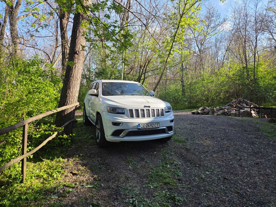 Джип Гранд Чароки 5,7 Hemi