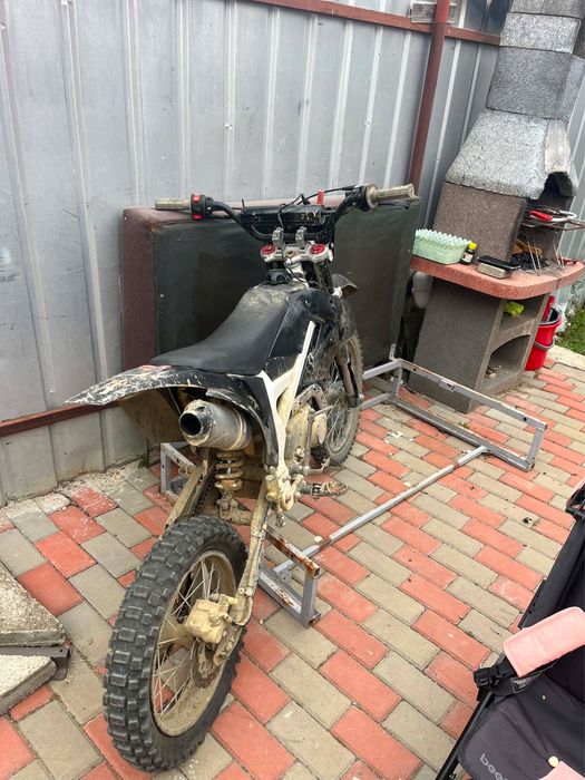 Cross kxd 125cc.