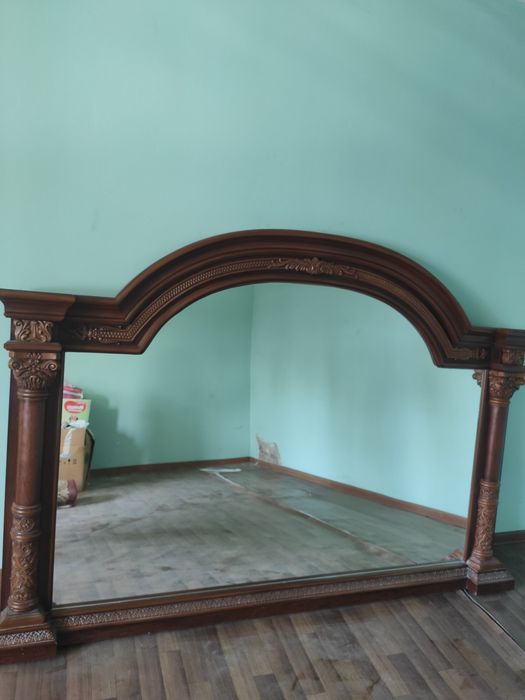 Зеркало резное б/у