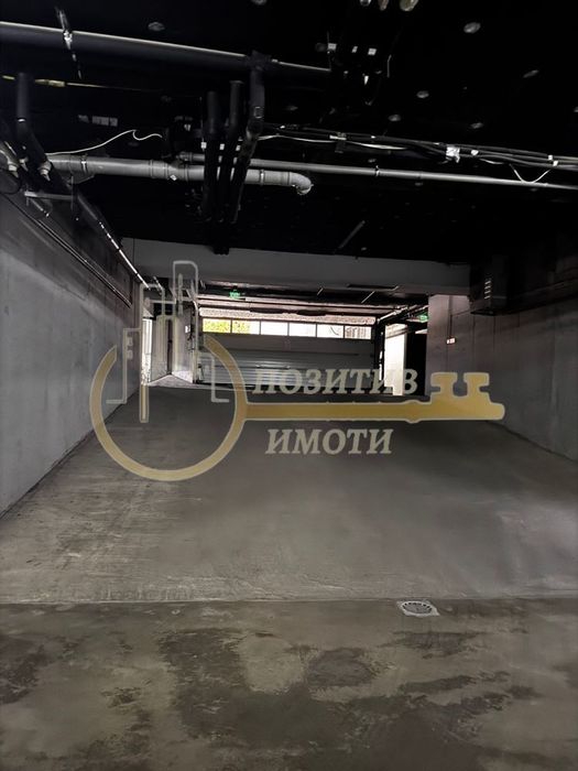 Дава се под наем Тристаен апартамент в София, Витоша - 110 кв.м за 950 € - Снимка #9