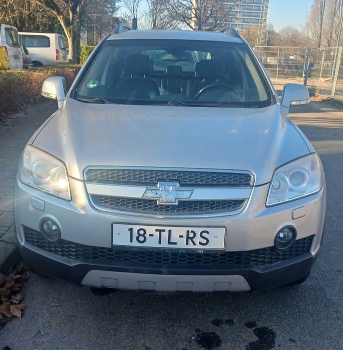 Chevrolet Captiva 2.4 Бензин