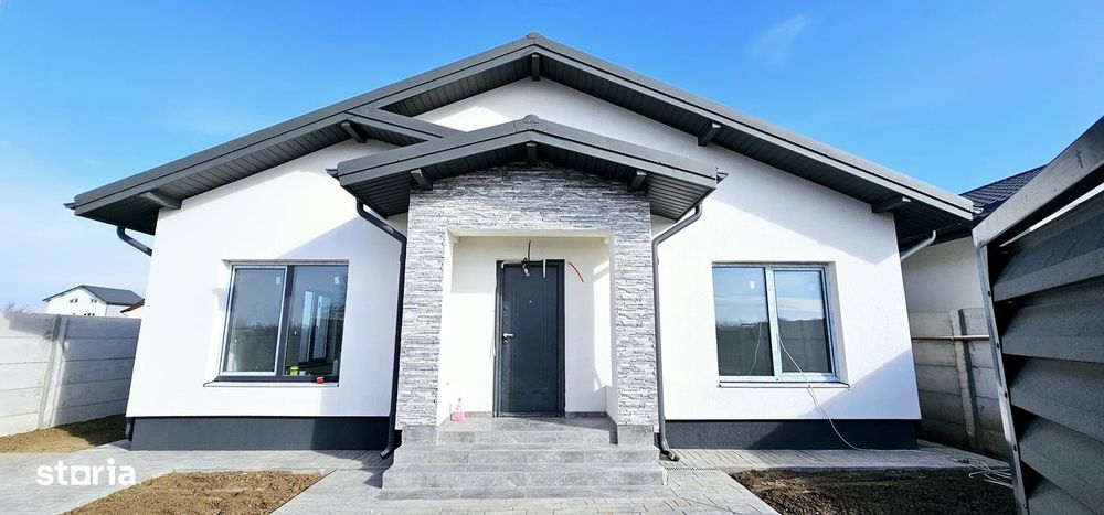 Casa 3 camere,teren 330 mp