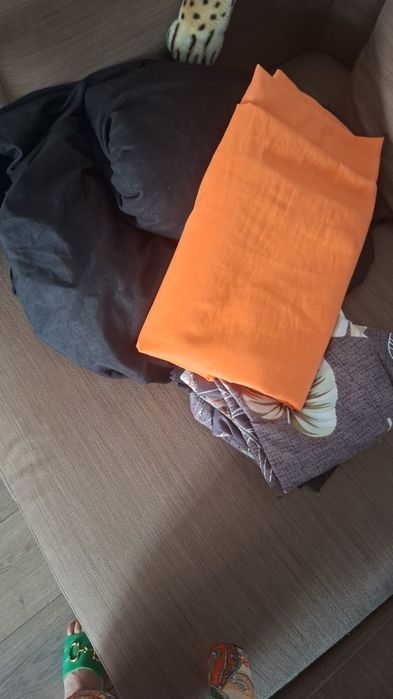 Продам постельные комплекты , 1000