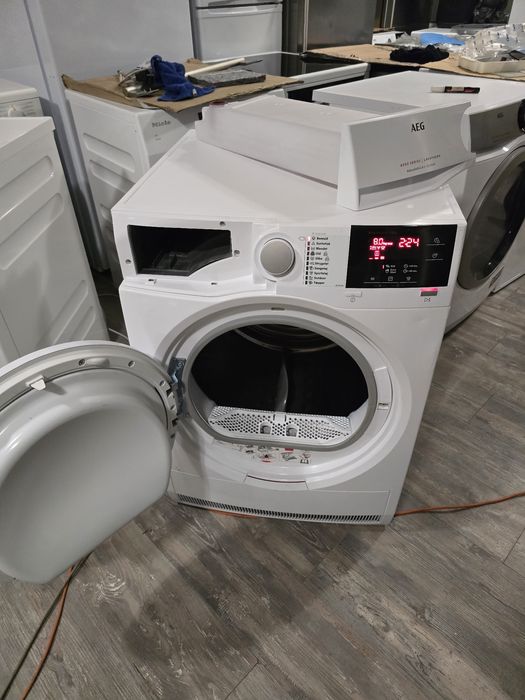 Сушилня AEG 8000