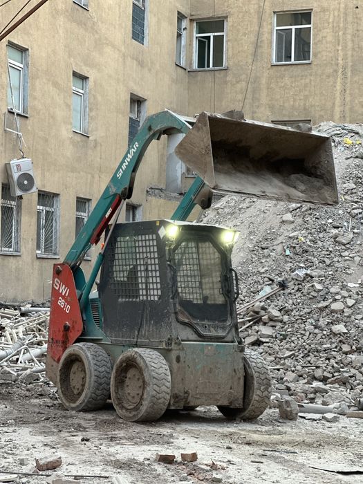 Услуги мини погрузчика (бобкат)