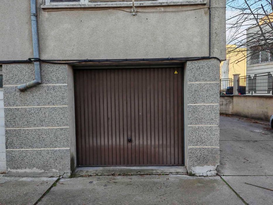 Гараж под наем до ОДМВР Русе