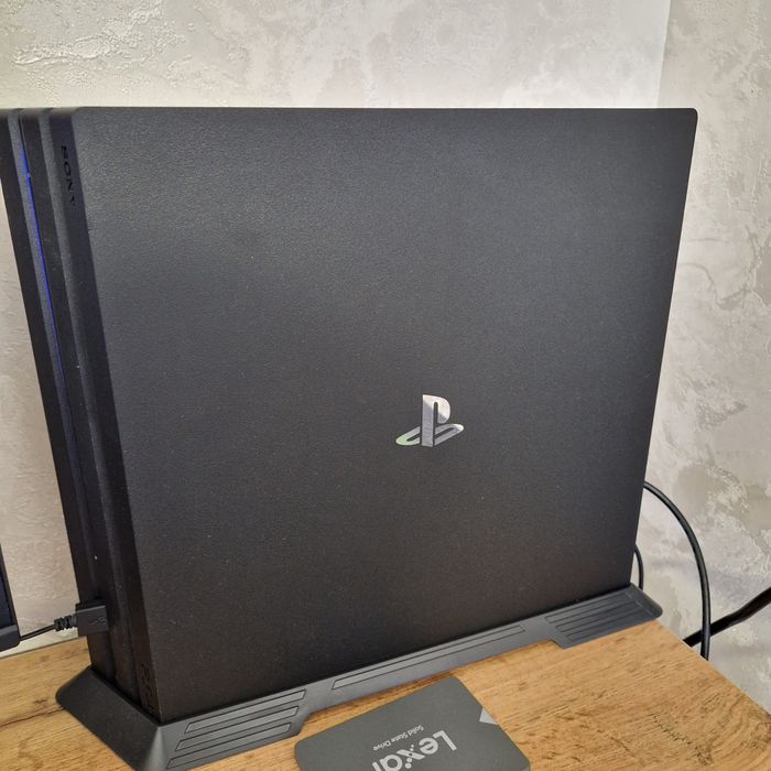 Sony Playstation 4Pro 3 reviziya