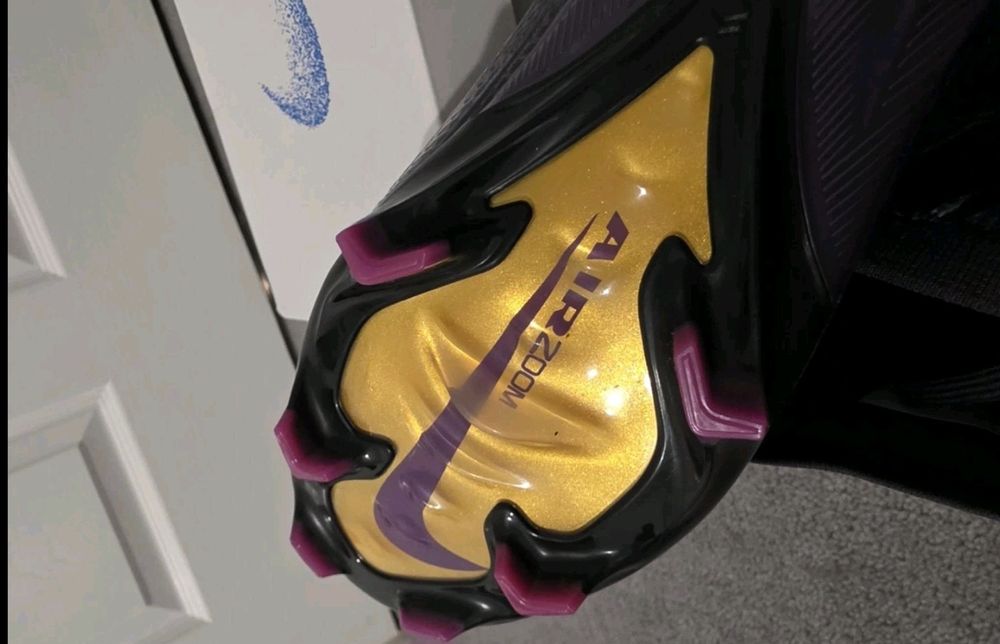 Nike Kylian Mbappé Elite 45 номер футболни бутонки