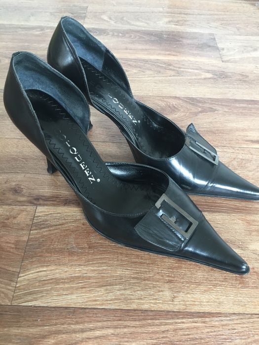 Продам летний обувь