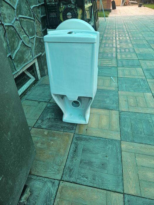 Продам бу унитаз