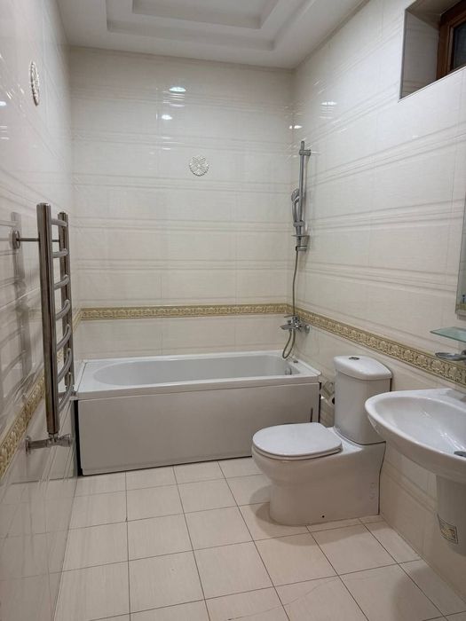 Аренда дома. Никитина 3 уровня. 7 комнат.600м²